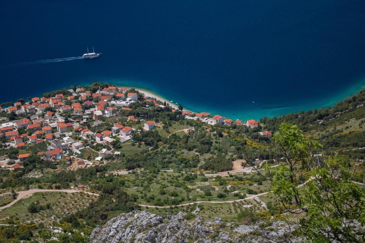 Adriatic Beach Suites Оміш Екстер'єр фото